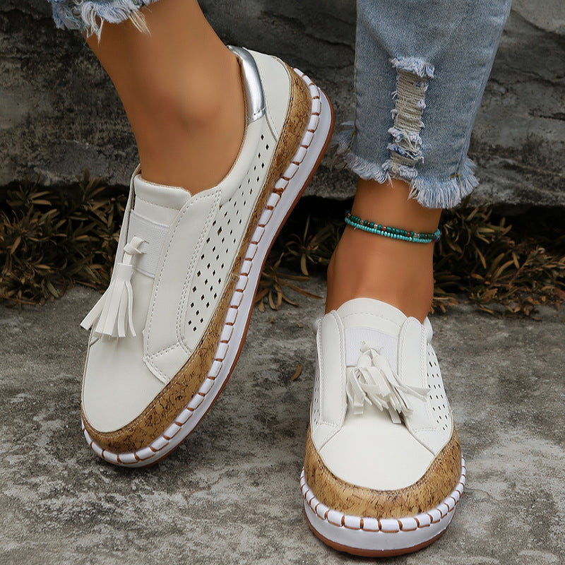 Damen lässige Slip-On Loafer mit Quaste perforiertem Obermaterial und Korkdetails EB