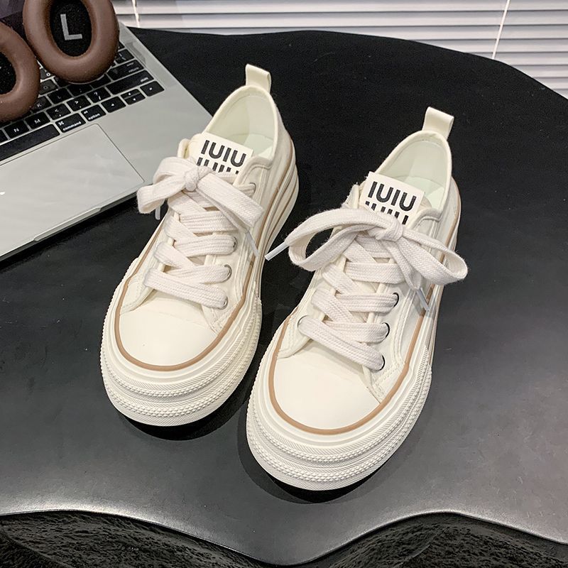 Damen Canvas Sneakers mit kontrastierenden Details und bequemen Schnürsenkeln EB