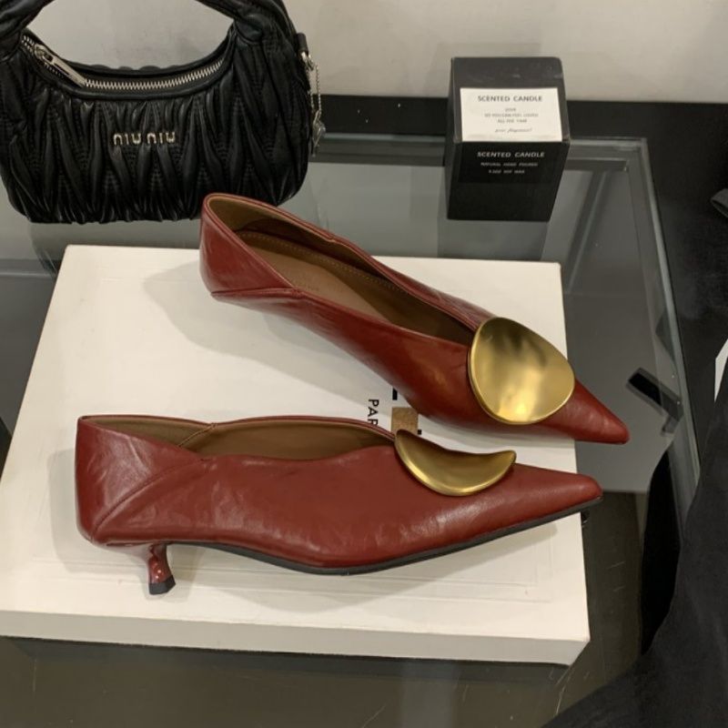 Damen spitze Ballerinas mit dekorativem Metallic-Detail EB