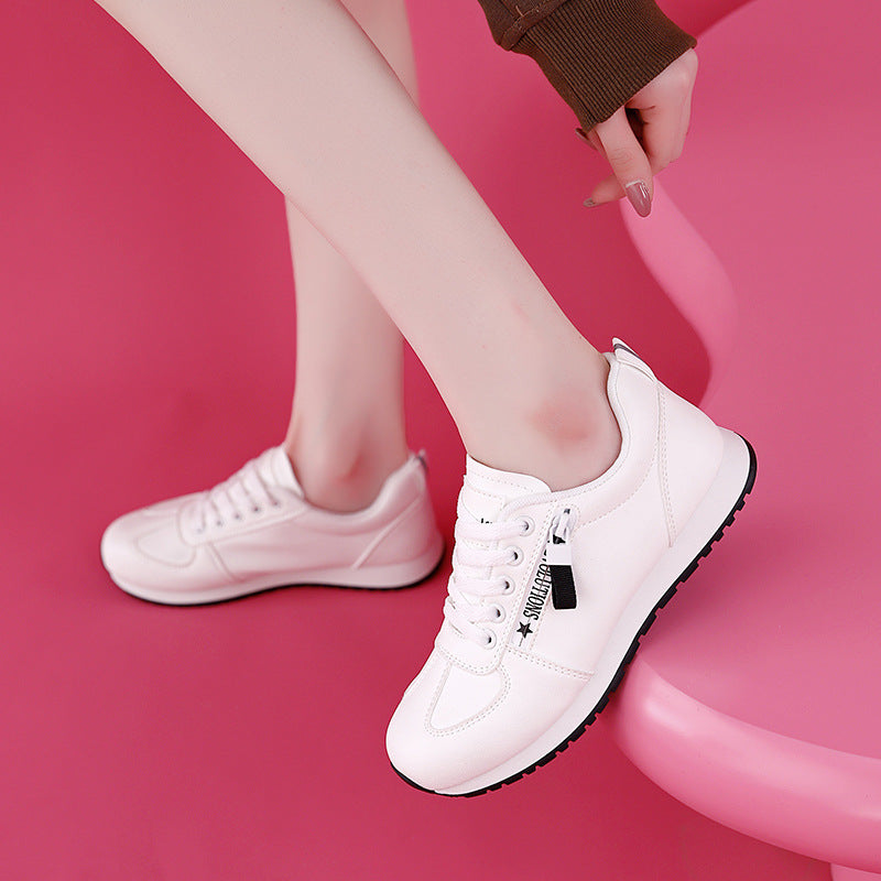 Damen Sneakers mit modernem Design und atmungsaktiver Obermaterialstruktur EB