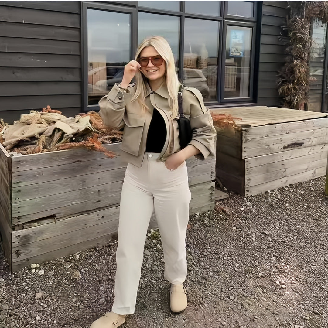 Damen modische Kunstlederjacke mit lässigem Schnitt und eleganten Details EB