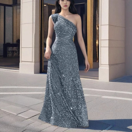 Damen Glamouröses Maxikleid mit schulterfreiem Design und funkelnden Pailletten EB