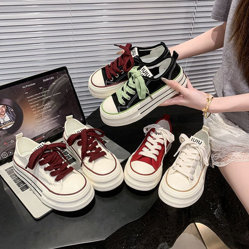 Damen Sportliche Sneakers mit robuster Sohle und atmungsaktivem Canvas von EB