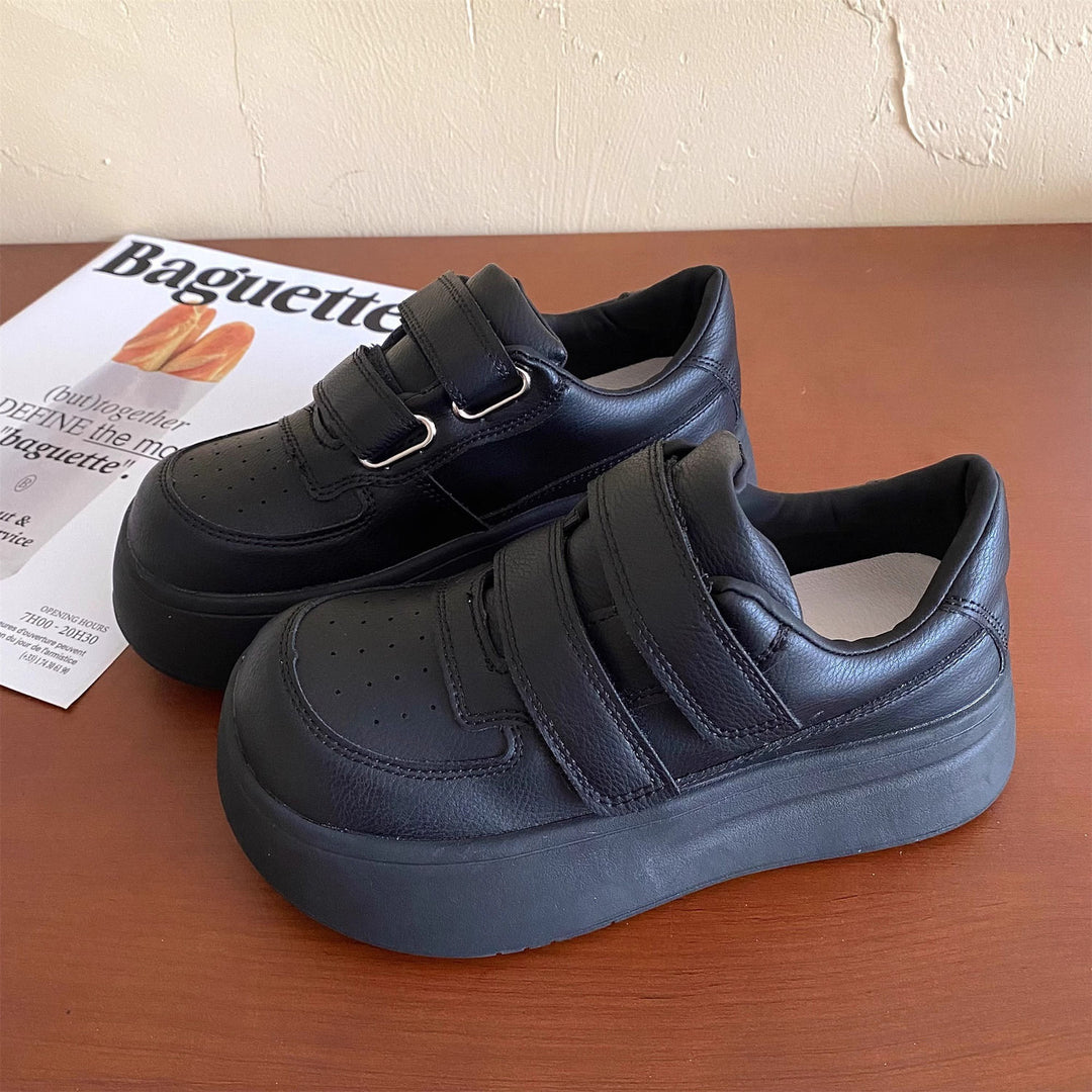 Damen Plattform-Sneaker mit verstellbaren Klettverschlüssen und sportlichem Design EB