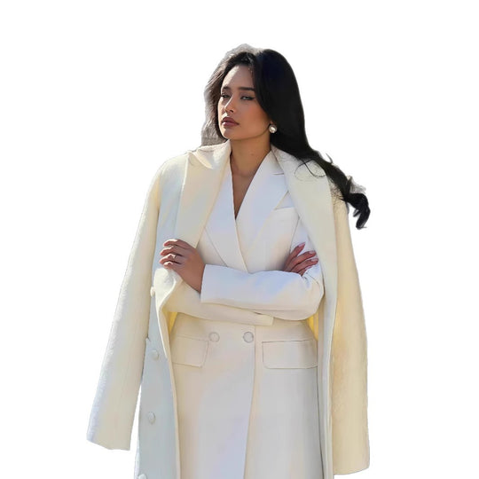 Damen Eleganter Blazer mit asymmetrischem Schnitt und dekorativem Kragen EB