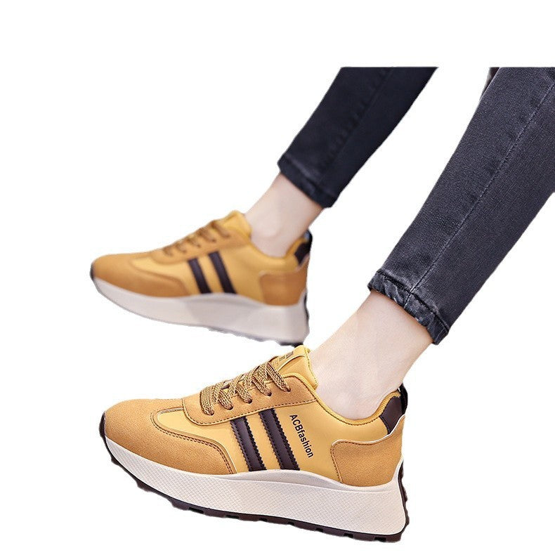 Damen Urbaner Freizeitsneaker mit dämpfendem Sohlenprofil und modischem Design EB
