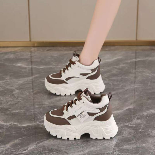 Damen Plattform Sneakers mit modischem Design und bequemer Dämpfung EB