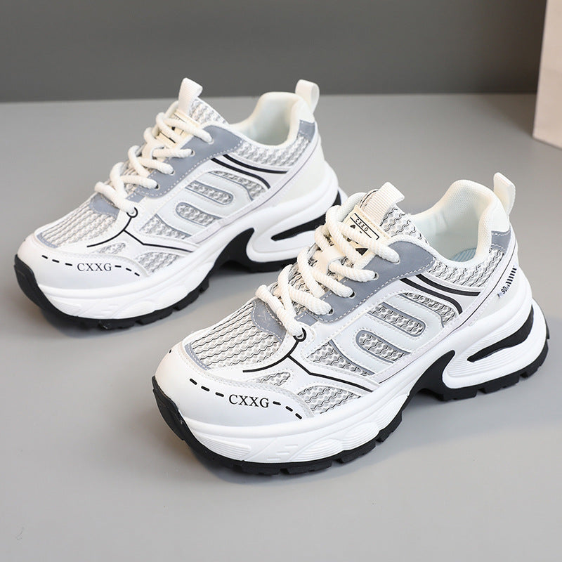 Damen sportliche Sneakers mit atmungsaktivem Obermaterial und stoßdämpfendem Design EB