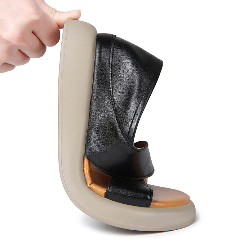 Damen komfortable Sandalen mit modernem Querriemen und rutschfester Sohle EB