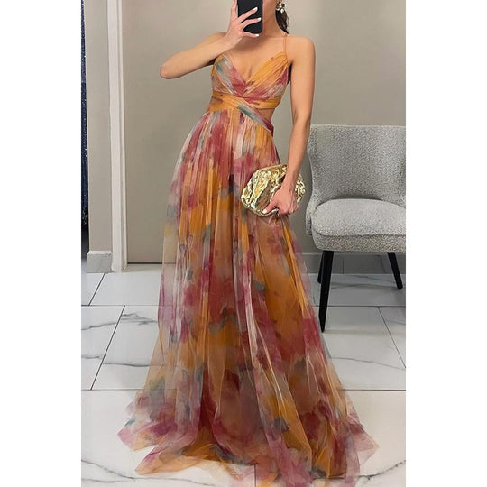 Damen Elegantes Maxikleid mit raffinierten Cut-Out-Details und fließendem Design EB