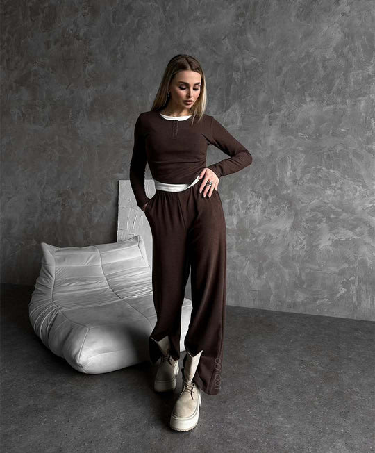 Damen Loungewear-Set aus weichem Modal mit Henley-Knopfleiste und weitem High-Waist Jogger EB