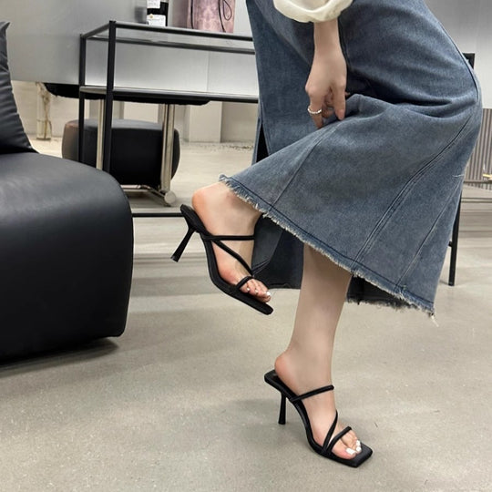 Damen elegante Stiletto-Sandalen mit verzierten Riemen EB