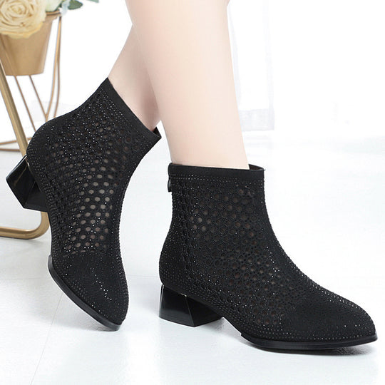 Damen Elegante Stiefeletten mit durchlässigem Netzdesign und stilvollem Blockabsatz EB