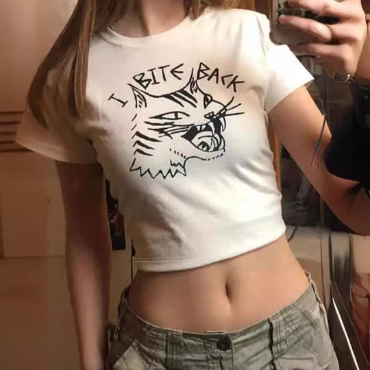 Damen Crop-T-Shirt mit kreativem Skelettdesign und inspirierendem Schriftzug EB