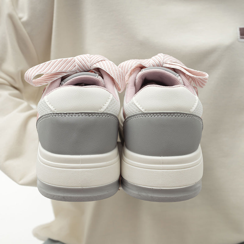 Damen Sportliche Sneakers mit auffälligem Sternendesign und innovativer Schnürung EB