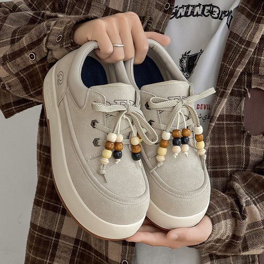 Damen modische Sneaker mit ornamentalen Schnürsenkeln EB