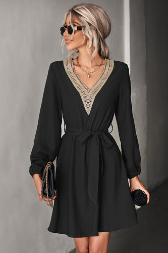 Damen elegantes Kleid mit V-Ausschnitt, Rüschendetails und Taillengürtel EB