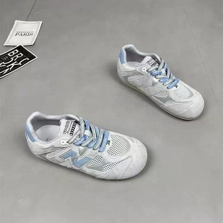 Damen Sportliche Schnür-Sneaker mit atmungsaktiver Mesh-Oberfläche und dämpfender Sohle EB