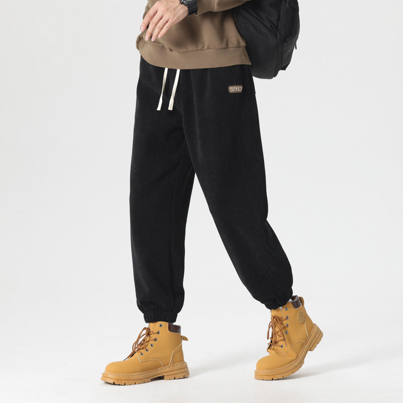 Herren komfortable Sweat-Jogginghose mit elastischem Kordelzug, vorgeformten Nähten und gerippten Bündchen EB
