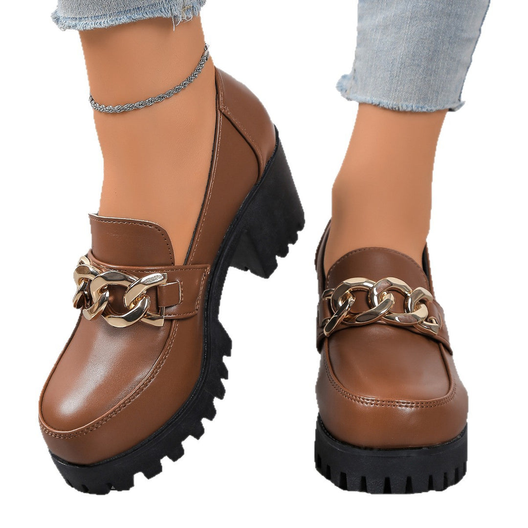 Damen modische Mokassins mit trendigem Absatz und Kettendetail EB