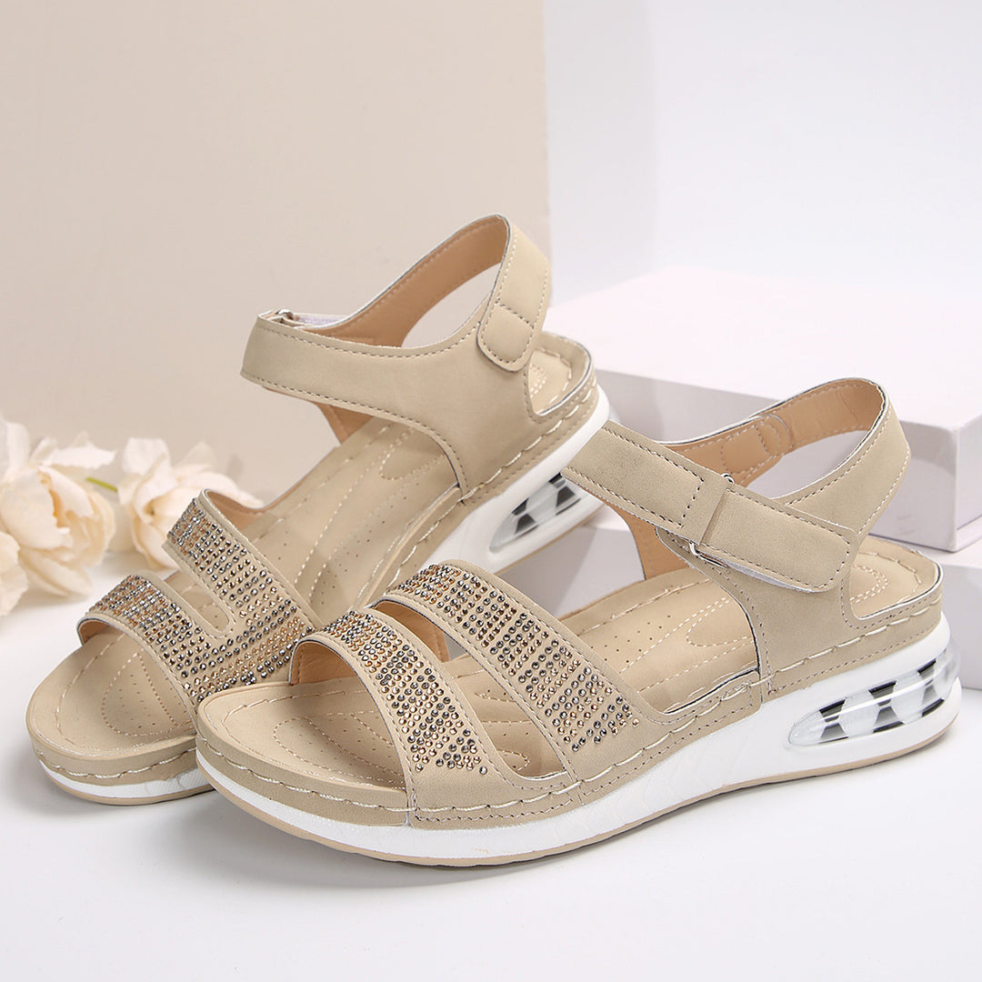 Damen bequeme Sandalen mit glitzernden Akzenten EB
