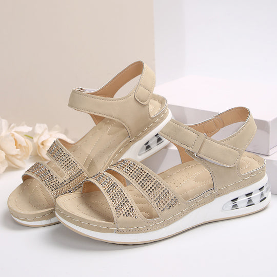 Damen bequeme Sandalen mit glitzernden Akzenten EB