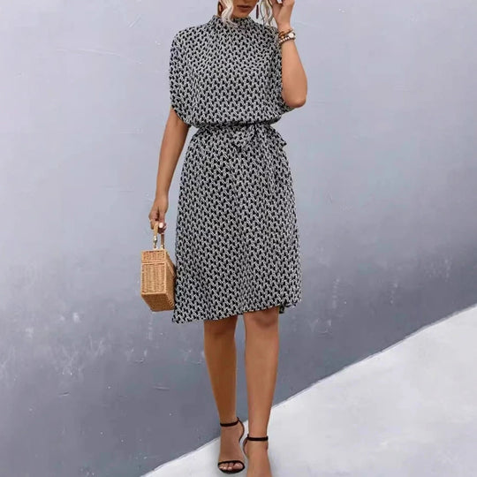 Damen Midikleid mit elegantem Bindegürtel und modischem Stehkragen EB