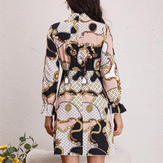 Damen Kurzärmeliges Kleid mit Bogenkragen und Bindegürtel EB