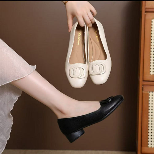 Damen Ballerinas mit eleganter Schmuckapplikation und bequemem Blockabsatz EB