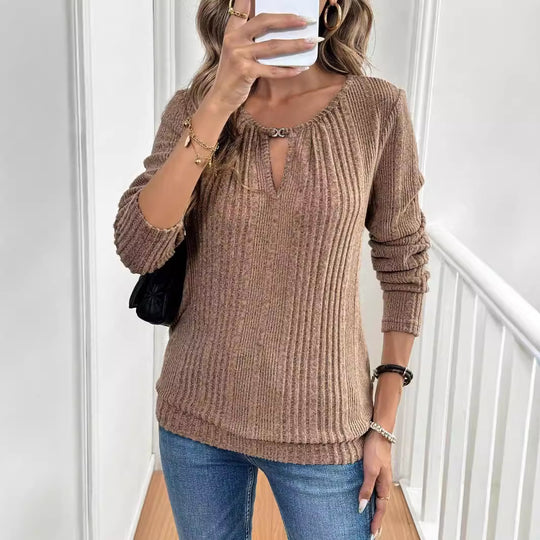 Damen Strickpullover mit dekorativem Ausschnitt EB