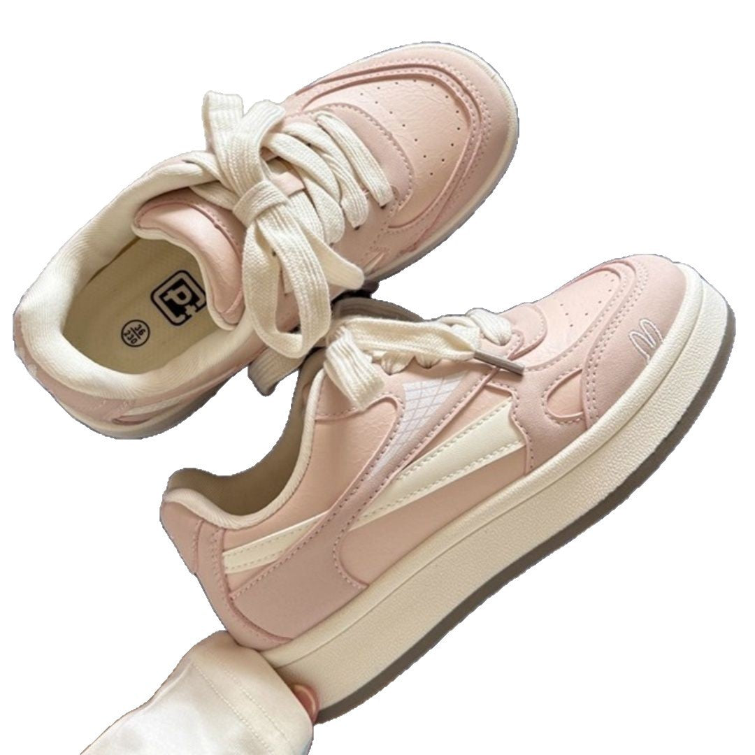 Damen Sneakers mit verspielt-nostalgischem Design EB