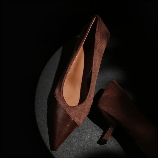 Damen spitze Pumps mit elegantem Veloursleder EB