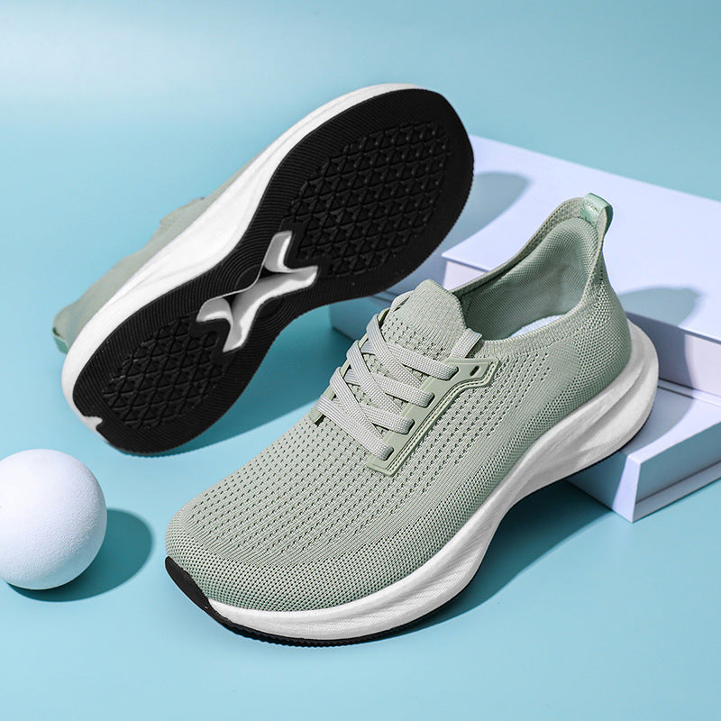 Damen Trainingssneaker mit atmungsaktiver Mesh-Oberfläche und flexibler Sohle EB