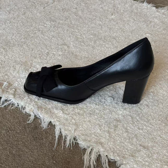 Damen Elegante Pumps mit dekorativem Schleifen-Detail EB