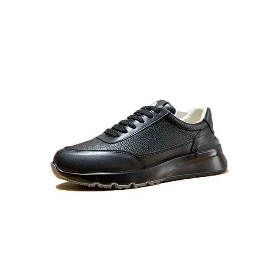 Damen sportive Sneakers mit bequemem Fußbett und atmungsaktiver Oberflächenstruktur EB