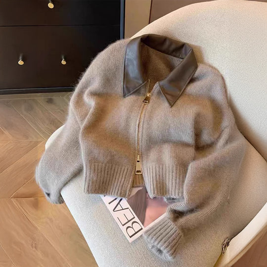 Damen nan kurz geschnittener Strickblouson mit Kunstlederkragen und goldfarbenem Metallreißverschluss EB