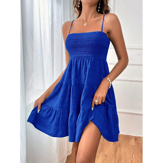 Damen luftiges Sommerkleid mit legerem Schnitt und eleganten Spaghetti-Trägern EB