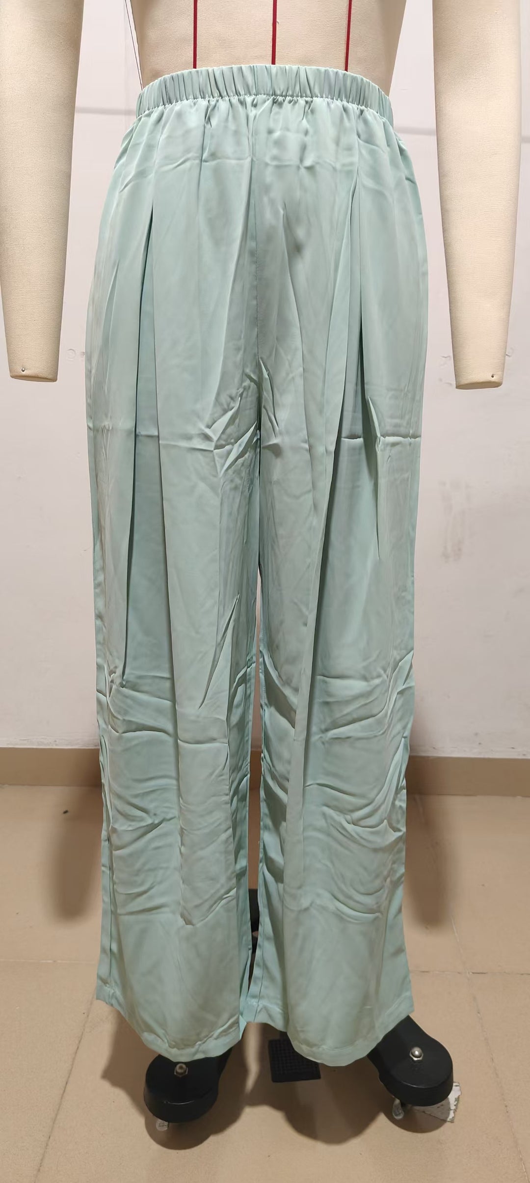 Damen Leichte Satin-Palazzohose mit hohem elastischem Bund und Kellerfalten EB