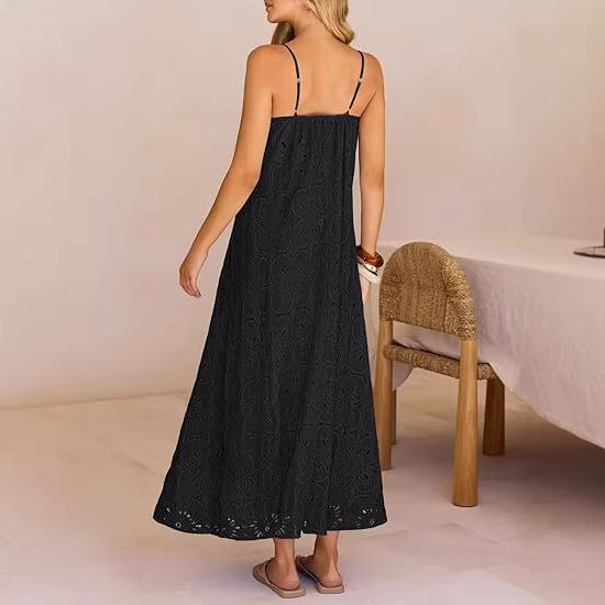 Damen Maxikleid mit filigranem Lochmuster EB