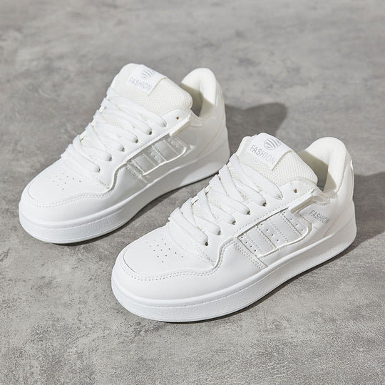 Damen Freizeitsneaker mit sportlicher Silhouette und atmungsaktiver Oberflächenstruktur EB
