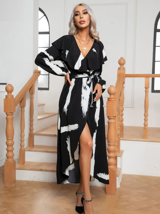 Damen Maxikleid mit asymmetrischem Saum und aufregendem Rüschendesign EB