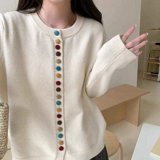 Damen Strickcardigan mit bunten Knopfdetails und angenehmer Passform EB