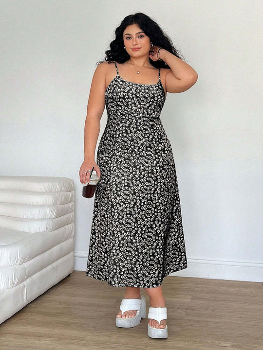 Damen Maxikleid mit feinem Blumenmuster und verstellbaren Spaghettiträgern EB