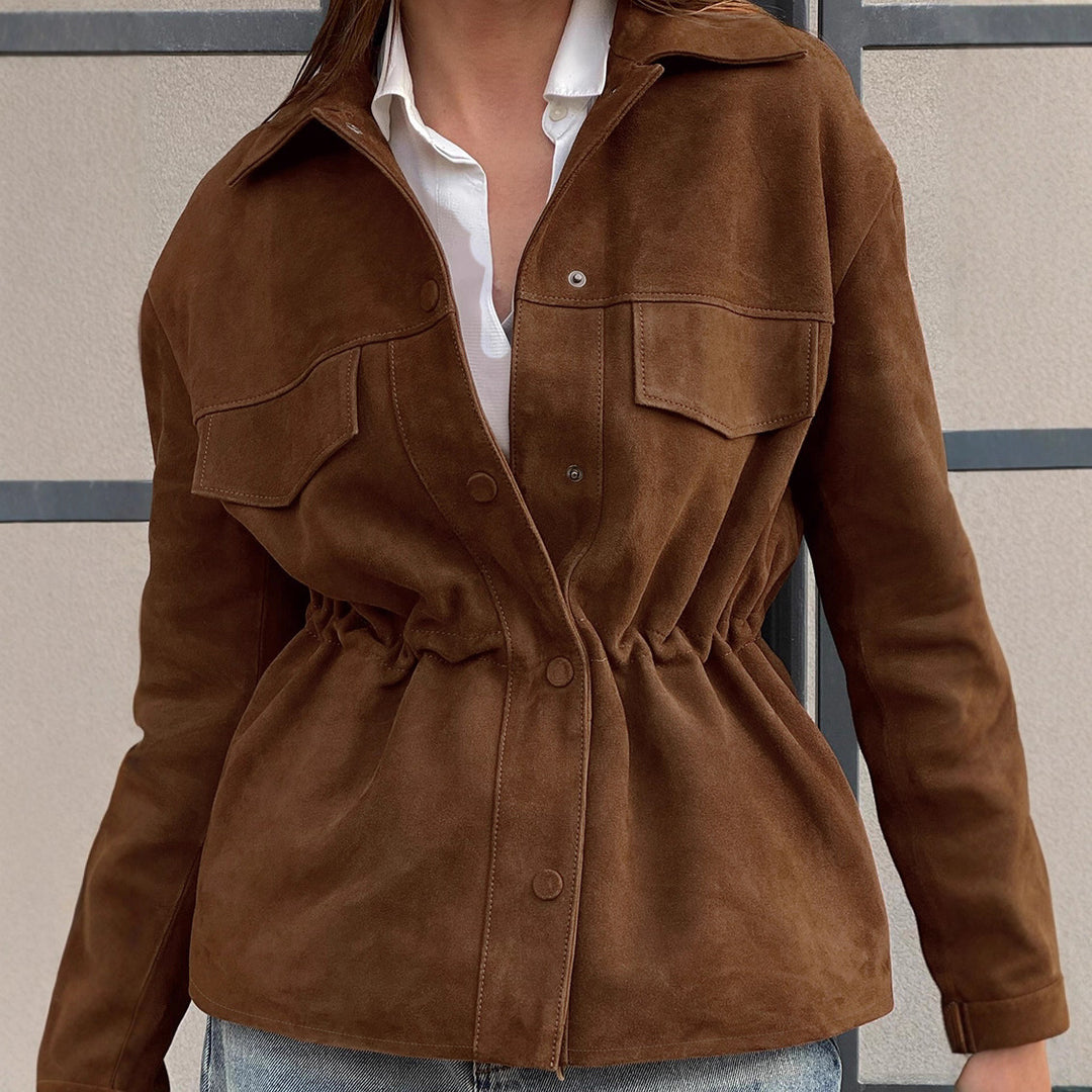 Damen Modische Suede-Jacke mit Taillierung und praktischen Pattentaschen EB