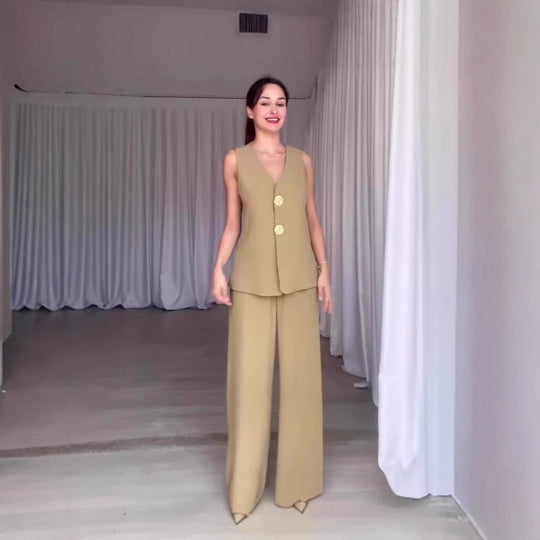 Damen Ärmelloses Tailoring-Set mit taillierter Weste, Zierknöpfen und weiter Palazzo-Hose EB