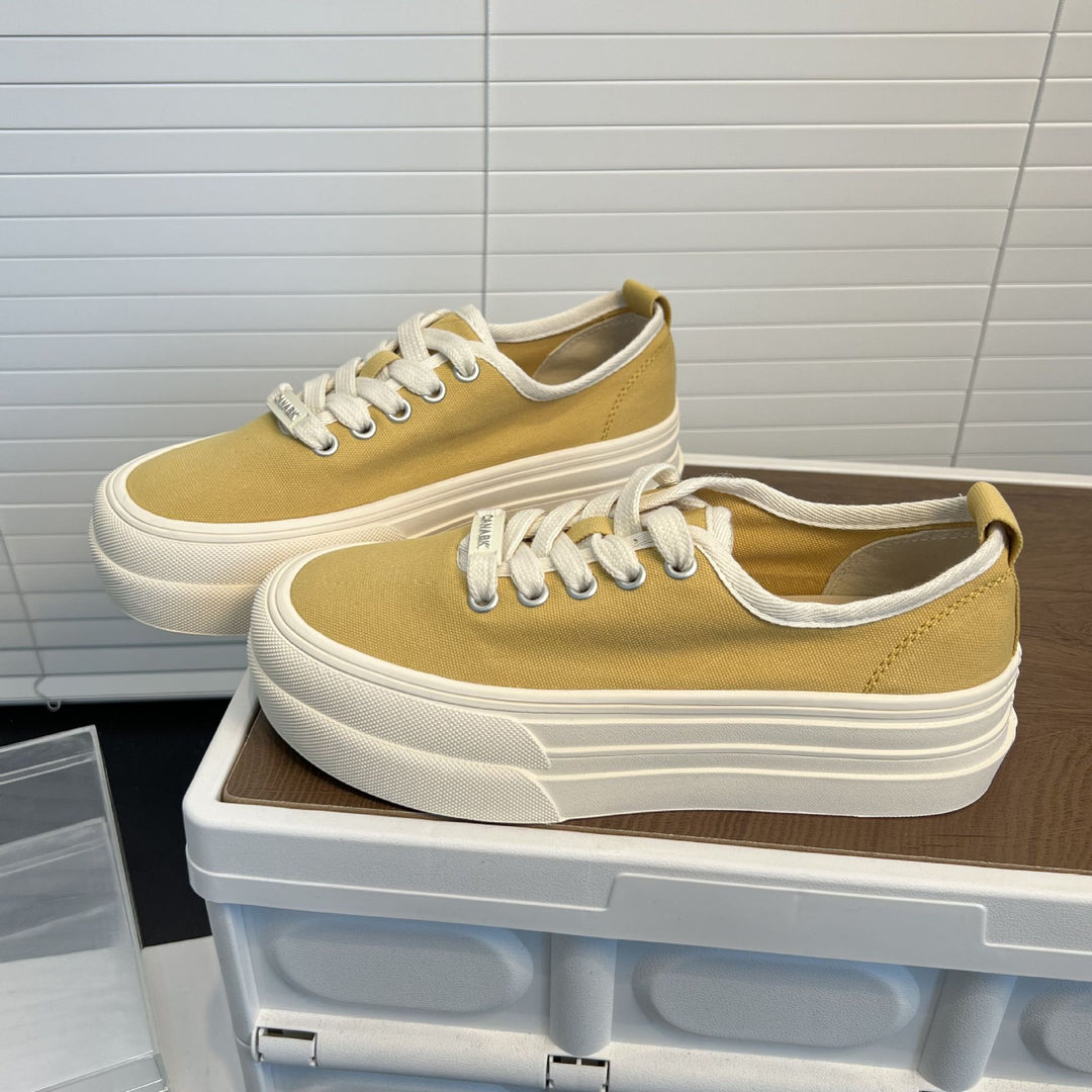 Damen Chunky Sneaker mit modischer Plateausohle und strapazierfähigem Obermaterial EB