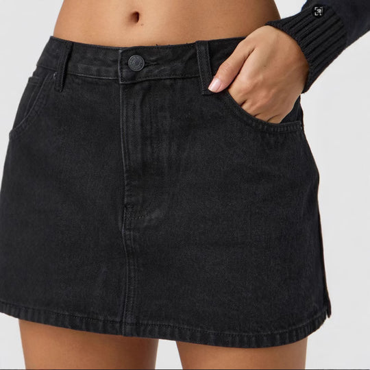 Damen Denim-Minirock mit modischen Taschen und klassischem Schnitt EB