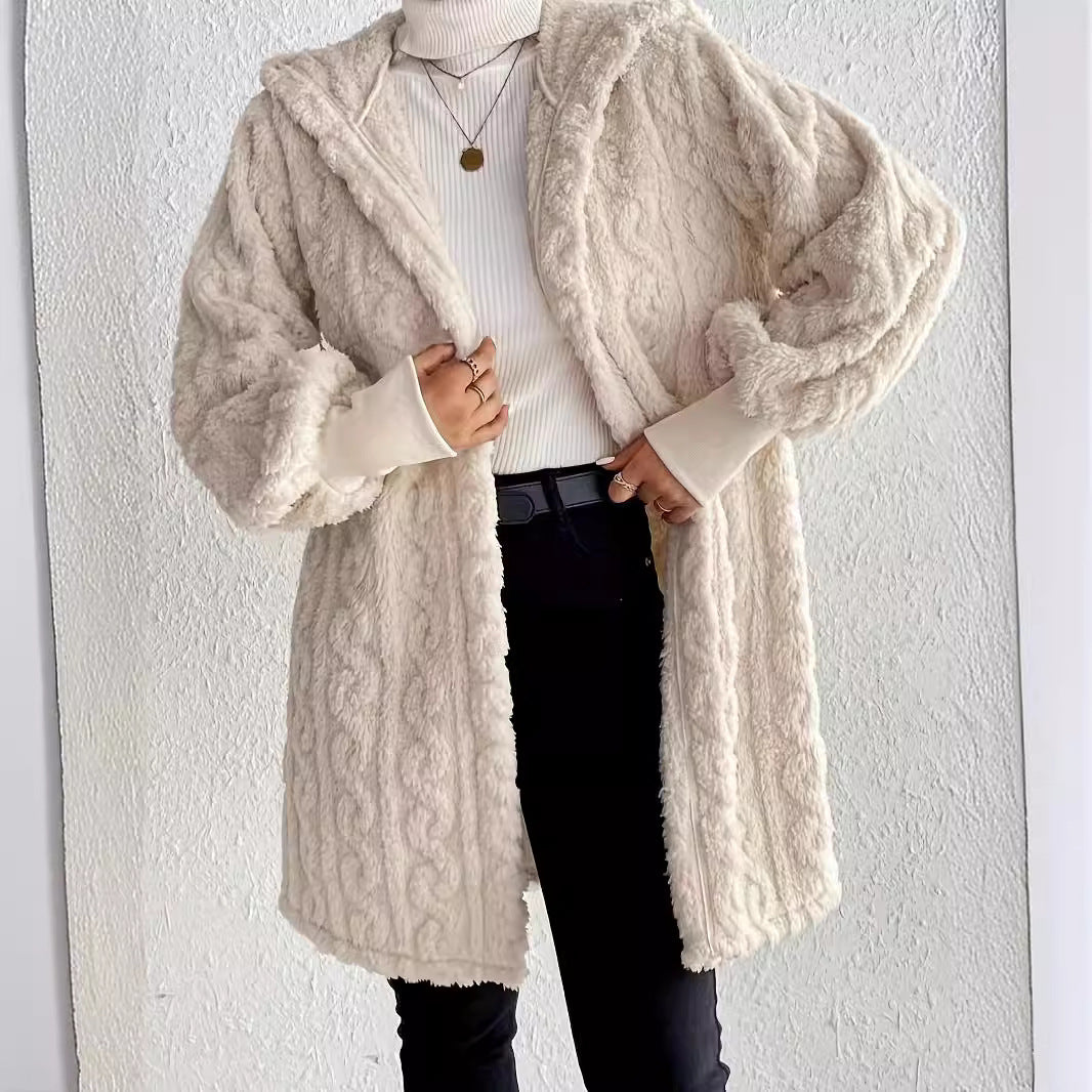Damen Kapuzenmantel aus weichem Plüschmaterial mit strukturiertem Design EB