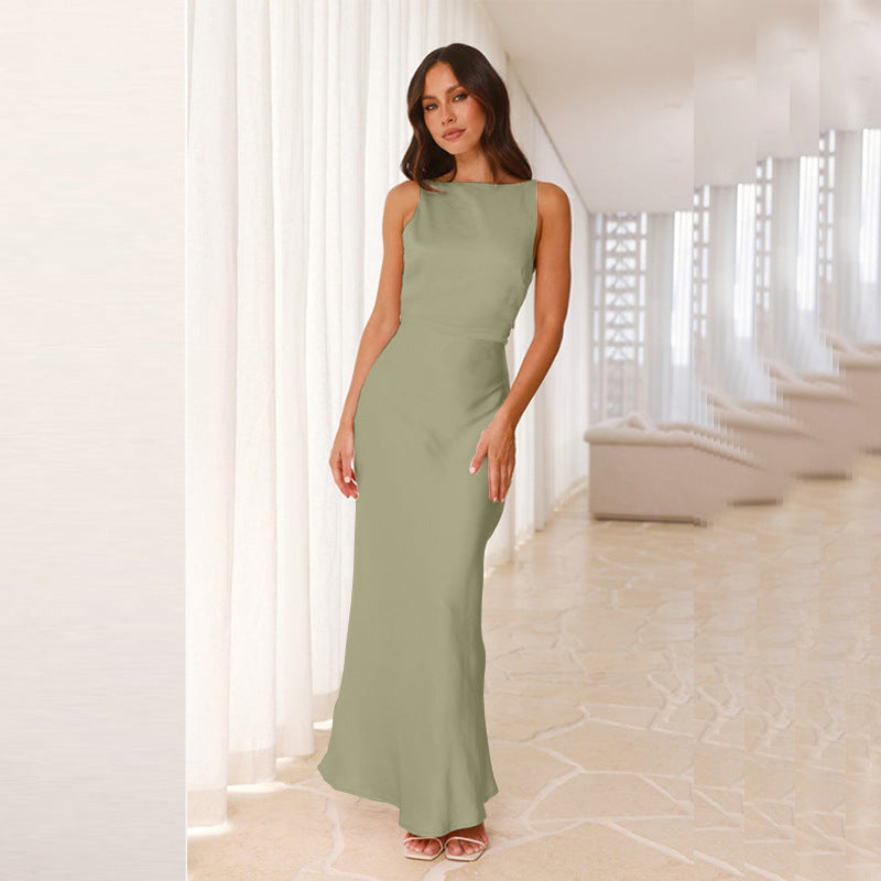 Damen Elegantes Bodenkleid mit schmalem Schnitt und glänzendem Stoff EB