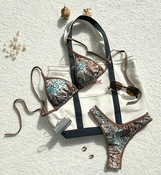 Damen Triangel-Bikini mit chicem Tiermuster und verstellbaren Trägern EB